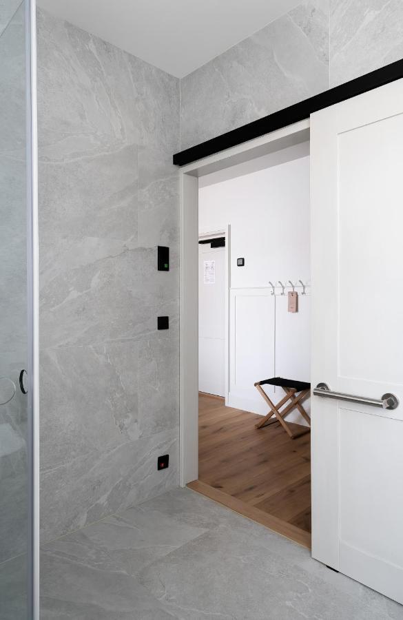 Runo Hotel Porvoo Exterior photo A modern interior door